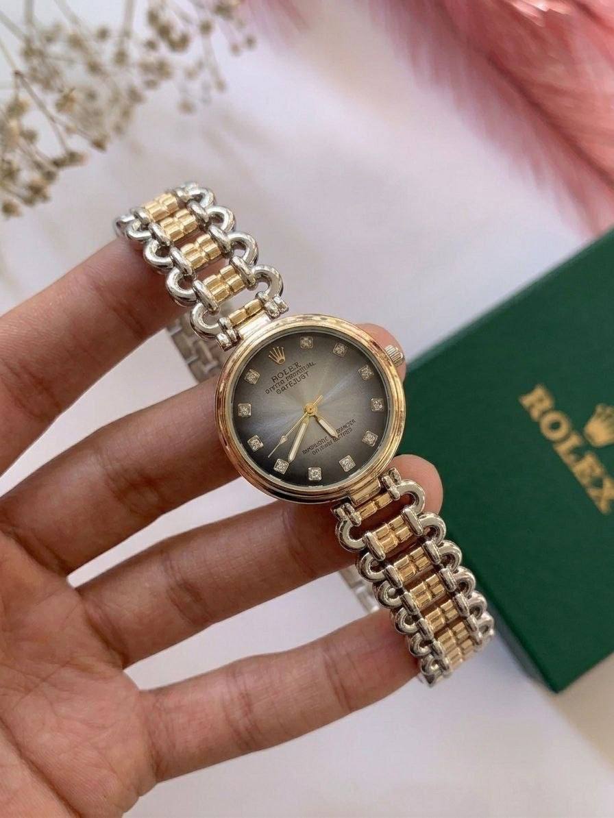 ساعه نسائي انيقة