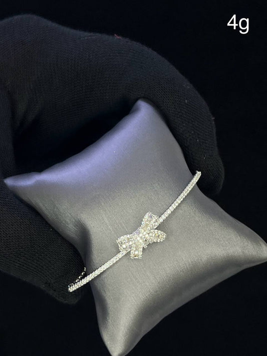 انسيال فضة فيونكة